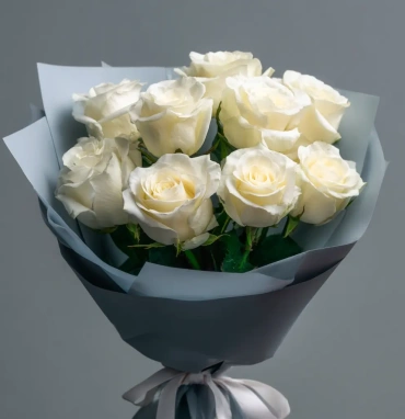 Белые розы «Белый лён»