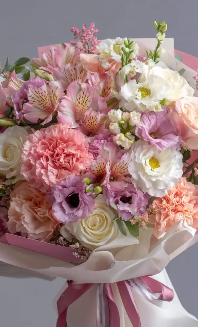 Букет с альстромериями «Калейдоскоп чувств»