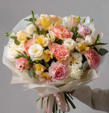 Букет с альстромериями «Альстромерия в ритме солнца»