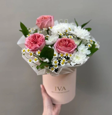 Коробка с пионовидной розой